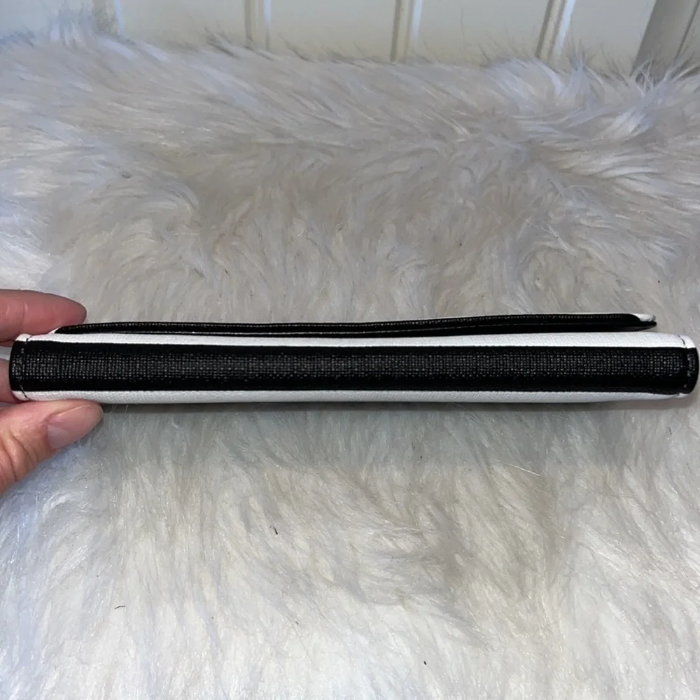 Black white striped Kut from the Kloth tri fold snap wallet like new